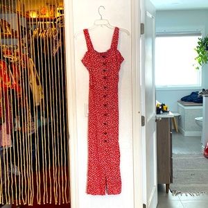 Summer dress. Red floral. Women’s small. Long and fitted.